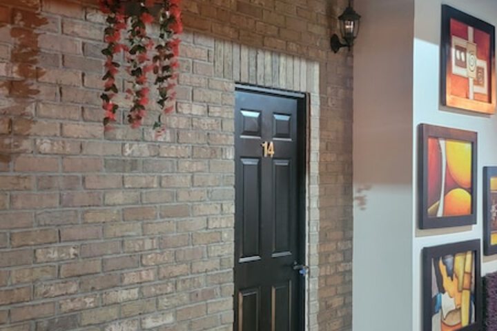 Room 21 of 42