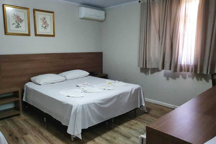 Room 9 of 53
