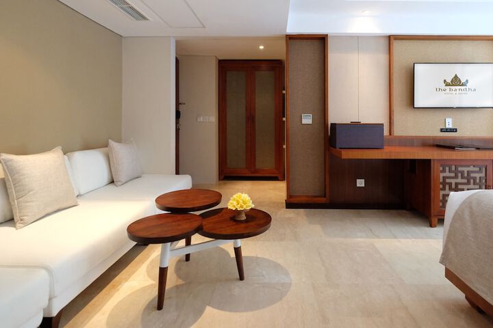 Room 13 of 158