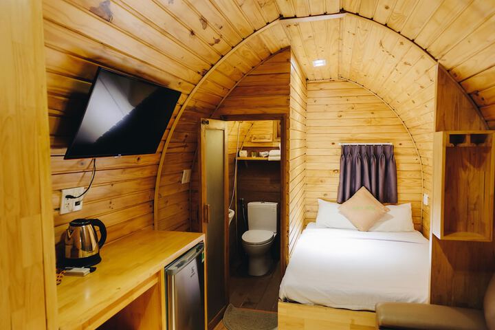 Room 13 of 62