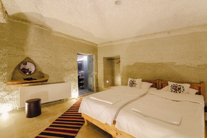 Room 30 of 113