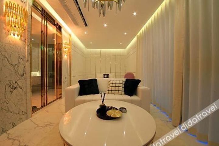 Hotel Interior 14 of 62