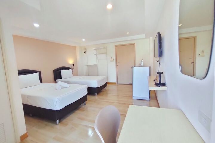 Room 14 of 54