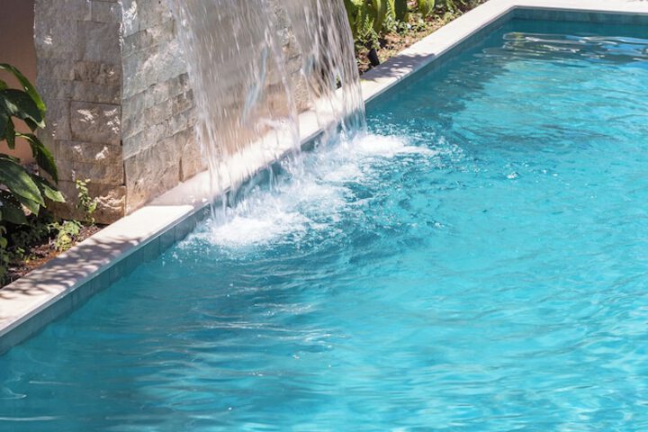 Pool 49 of 70
