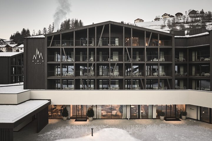 Hotel 80 of 82