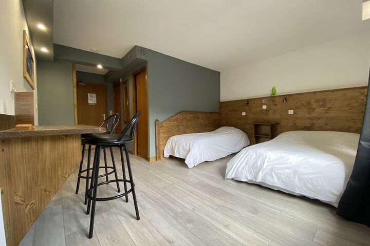 Room 8 of 54