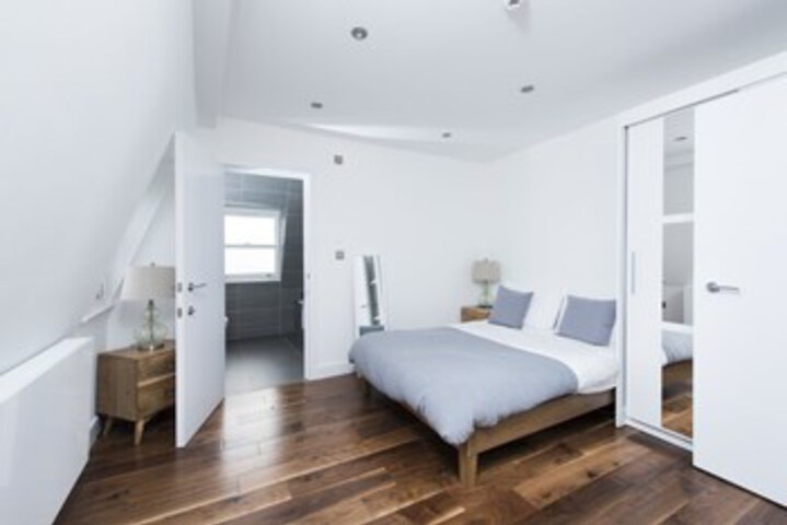 Room 20 of 26