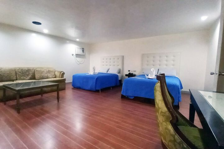 Room 16 of 31