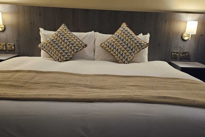Room 21 of 295