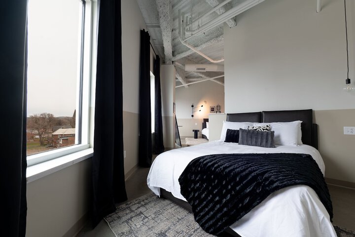 2 Queen Beds (5 of 11)