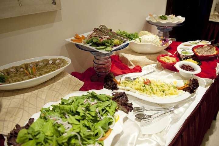 Dining 26 of 35