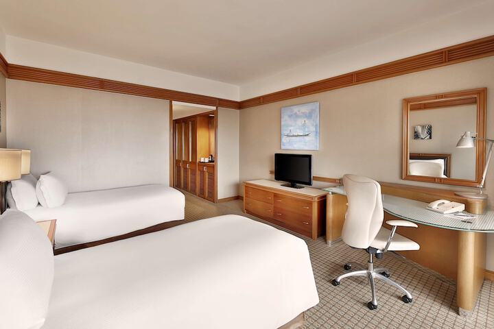 Room 10 of 81