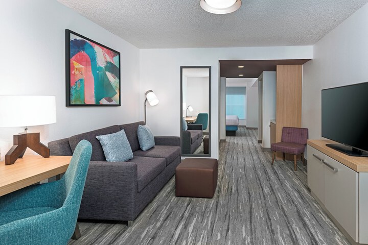 Room 10 of 45