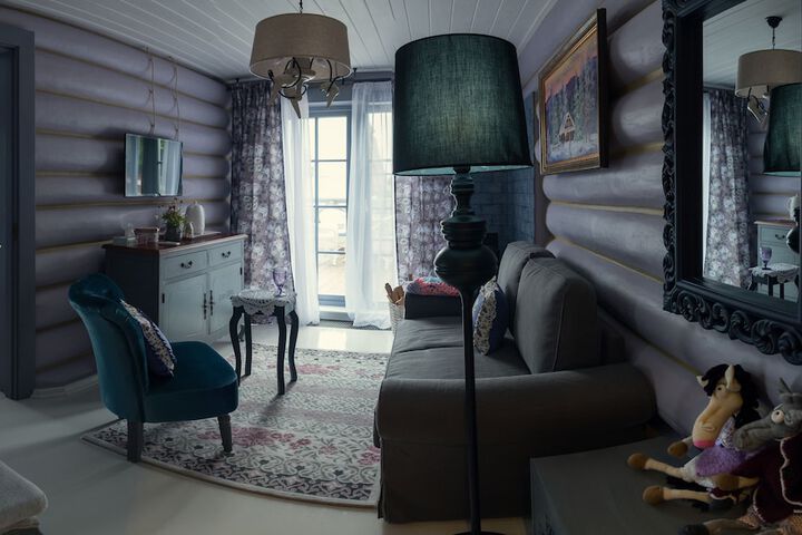 Room 46 of 50
