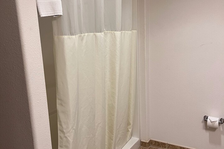 Room 49 of 69