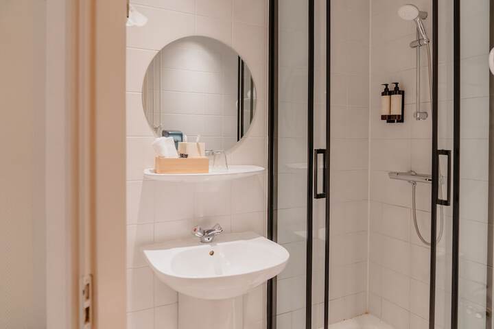 Bath Photo