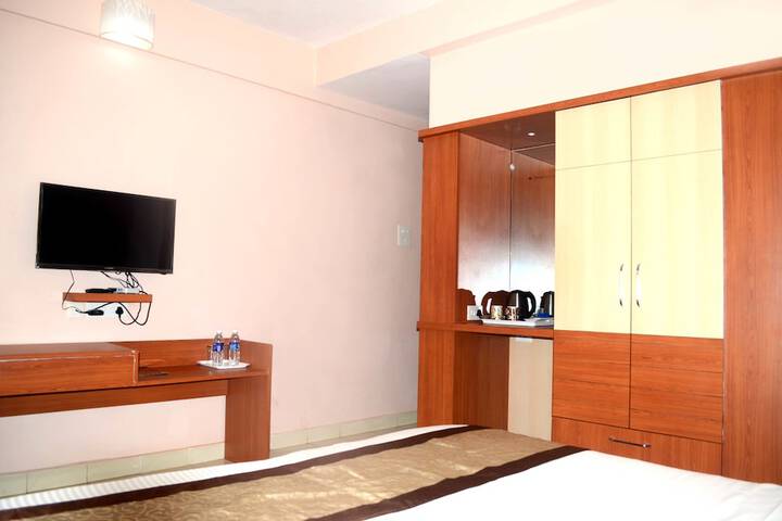 Room 7 of 49