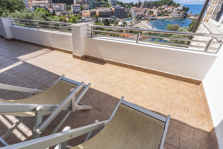 Terrace/Patio 83 of 132
