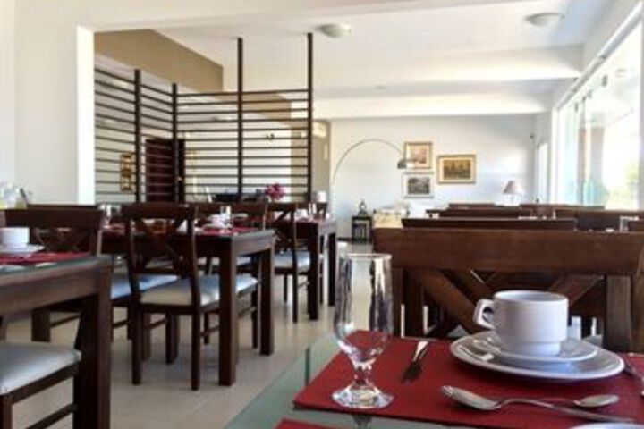 Breakfast/Coffee Service 6 of 41