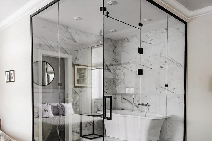 Room 18 of 57
