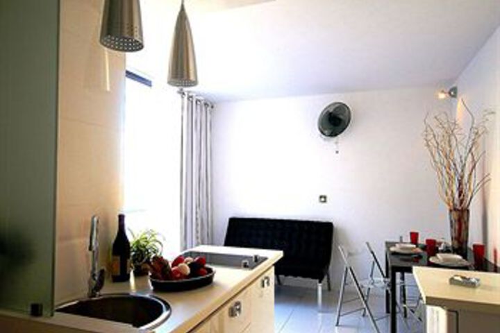 Room 18 of 22