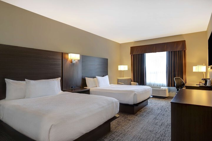 Room 15 of 44