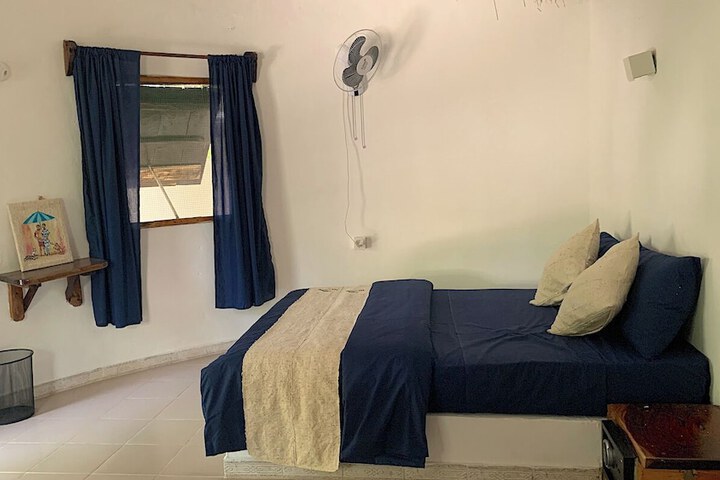 Room 3 of 39