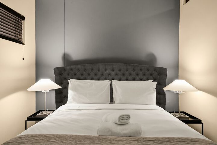 Room 47 of 215