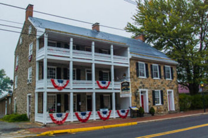 Hotel 19 of 27