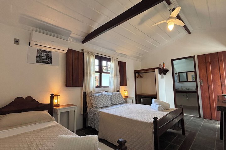 Room 9 of 52