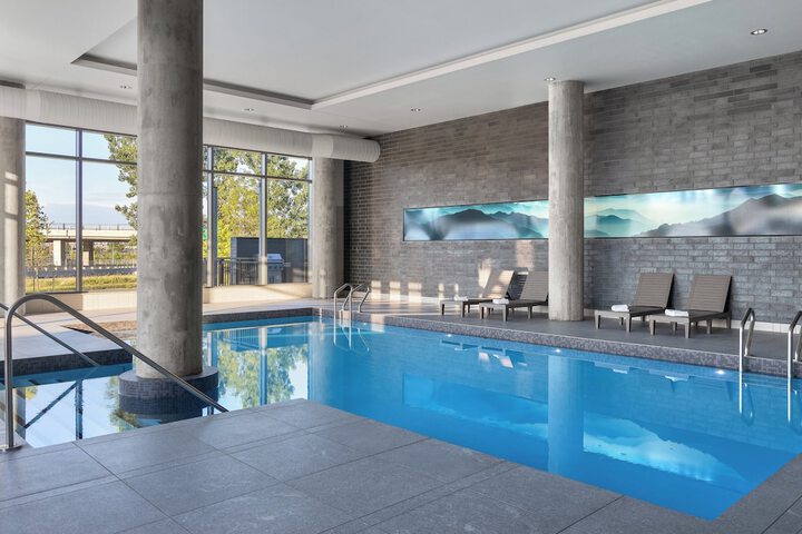 Pool image of Staybridge Suites Montréal Airport - St-Laurent by IHG