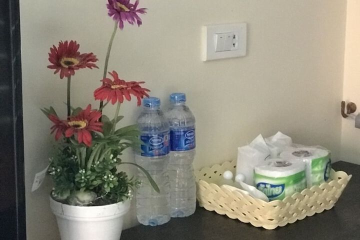 Room 6 of 54