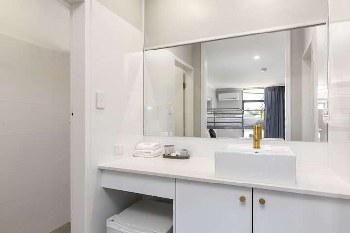 Room 43 of 50