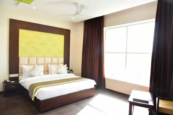 Room 18 of 39