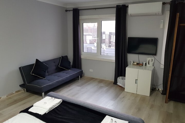 Room 7 of 37