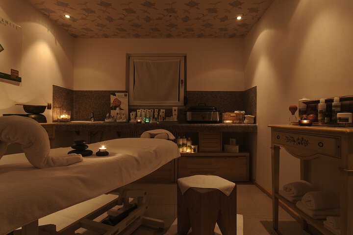 Room 52 of 111