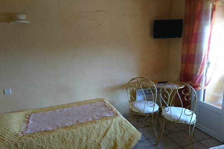 Room 20 of 50