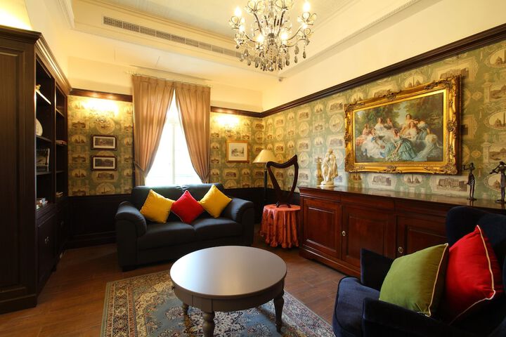 Hotel Interior 4 of 46