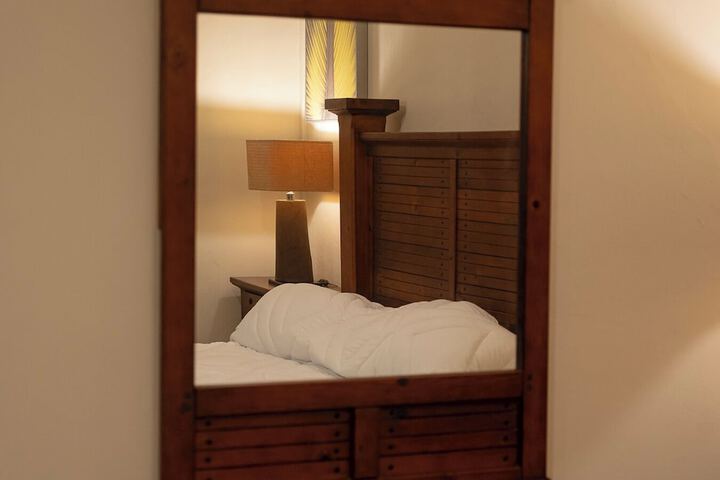 Room 5 of 57