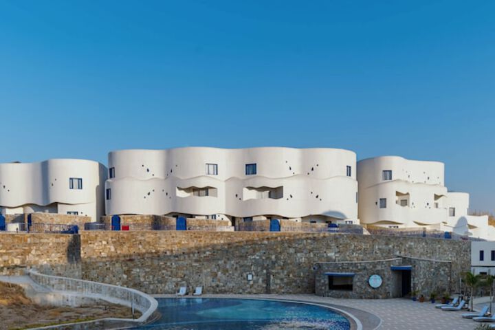 Hotel 125 of 142