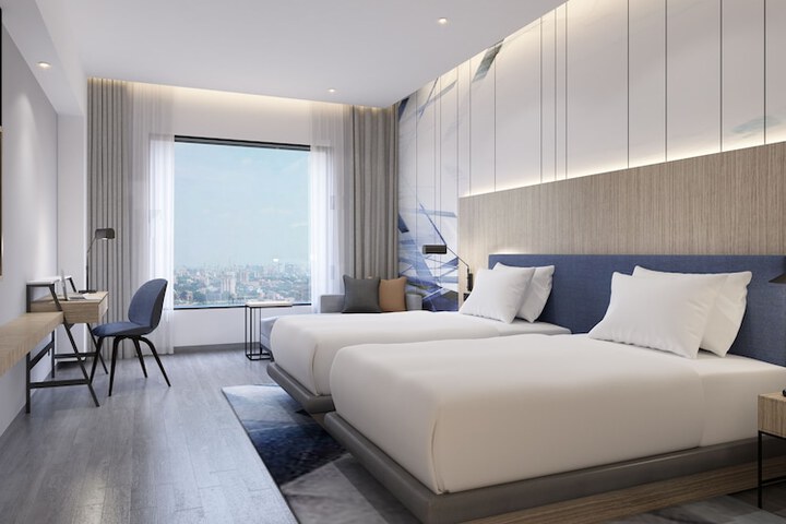 Room 12 of 49