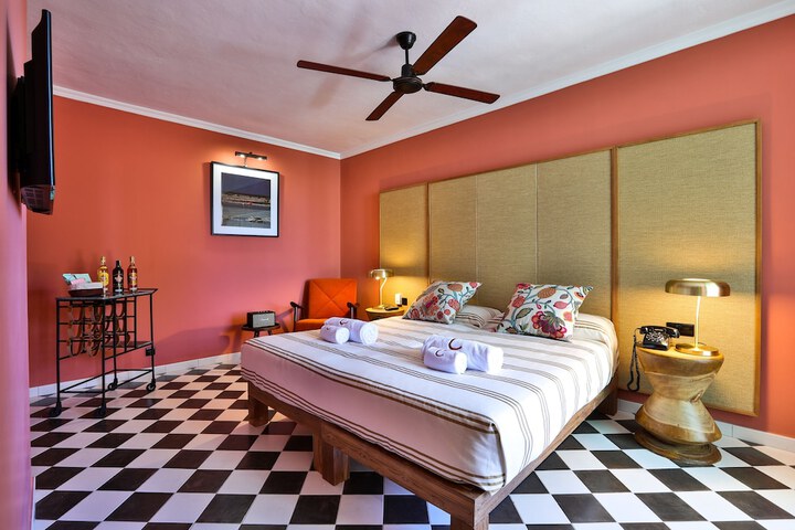 Room 11 of 70