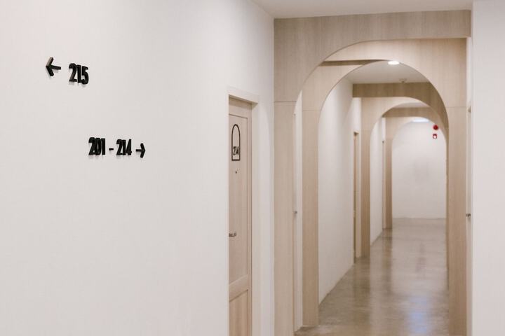 Ballroom/Hall 59 of 88