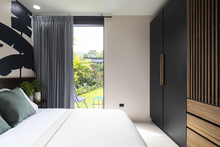 Room 7 of 39