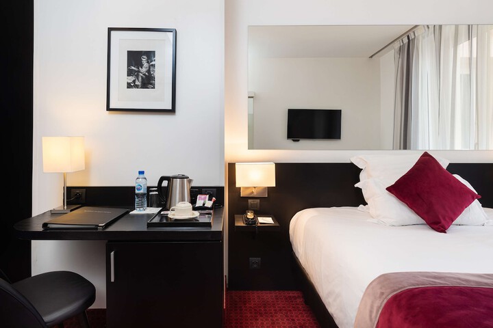 Room 31 of 150