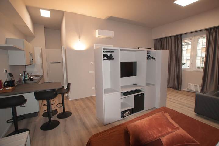 Room 15 of 43