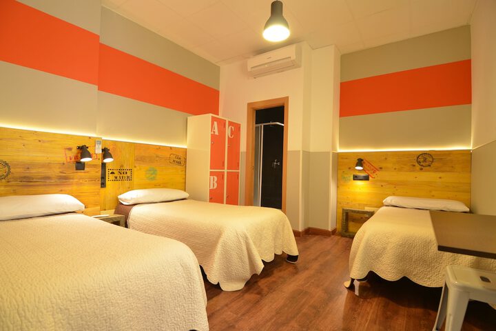 Room 5 of 53