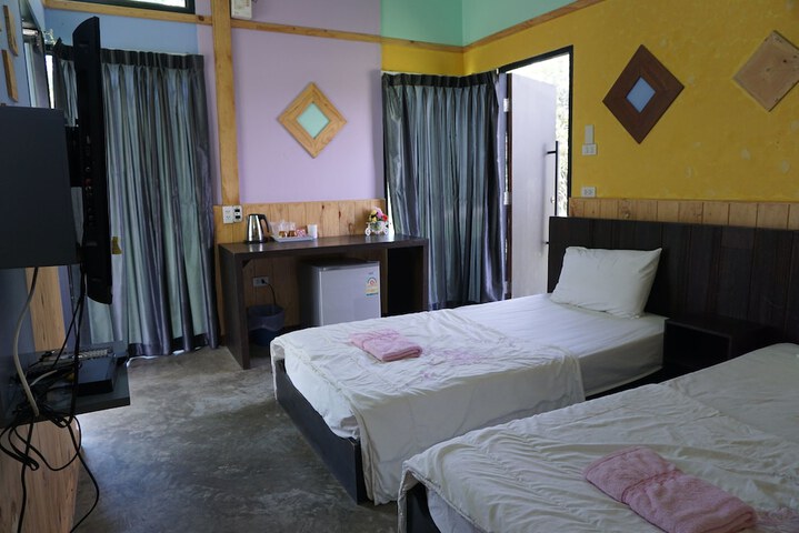Room 7 of 40
