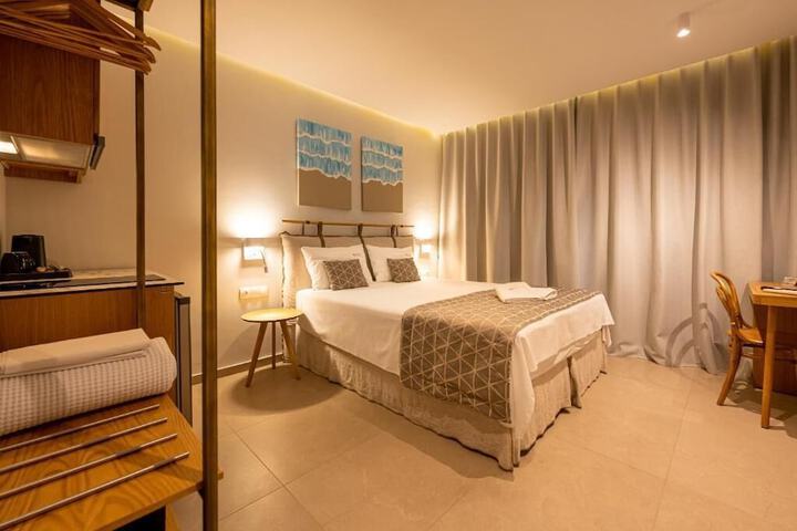 Room 3 of 67