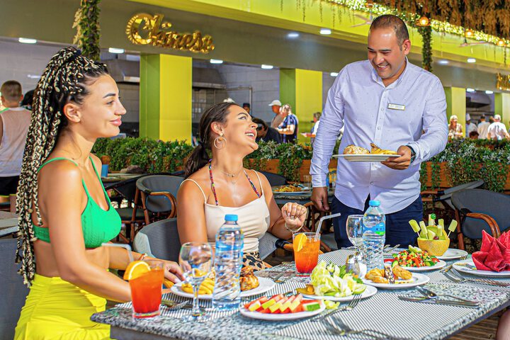 Dining 88 of 131